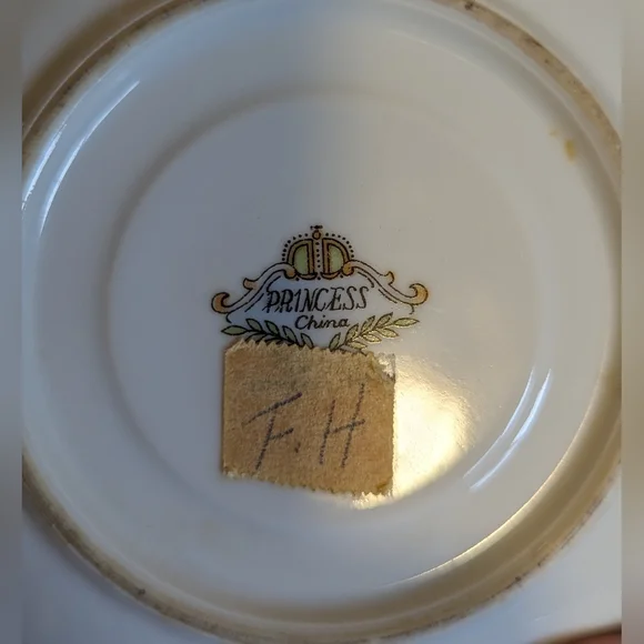 Vintage Princess China Tea Cup and Saucer - Picture 3 of 4